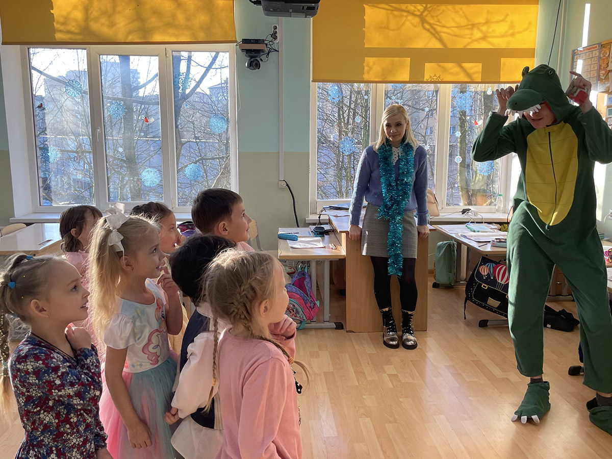 12